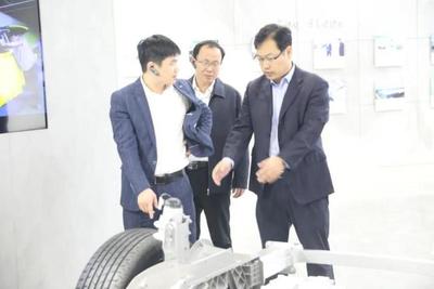 朱新華率隊(duì)赴江淮汽車集團(tuán)考察調(diào)研，助力市場(chǎng)深化布局